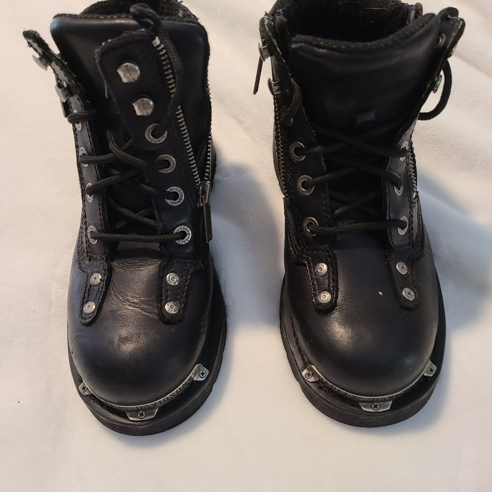Riding boots